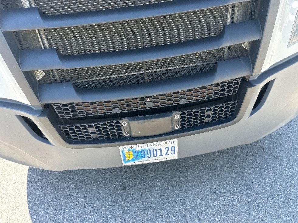 Sleeper Tractor-Heavy Duty Tractors-Freightliner-2020-T12664ST-West Sacramento-CA-605,113\n\t\tmiles-$ 62,500 - Image 26