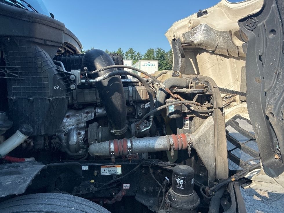 Sleeper Tractor-Heavy Duty Tractors-Freightliner-2020-T12664ST-Wilmington-OH-515,514\n\t\tmiles-$ 60,500 - Image 20