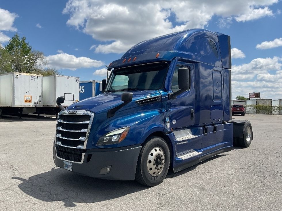 Sleeper Tractor-Heavy Duty Tractors-Freightliner-2021-T12642ST-Fort Wayne-IN-492,968\n\t\tmiles-$ 59,250 - Image 3
