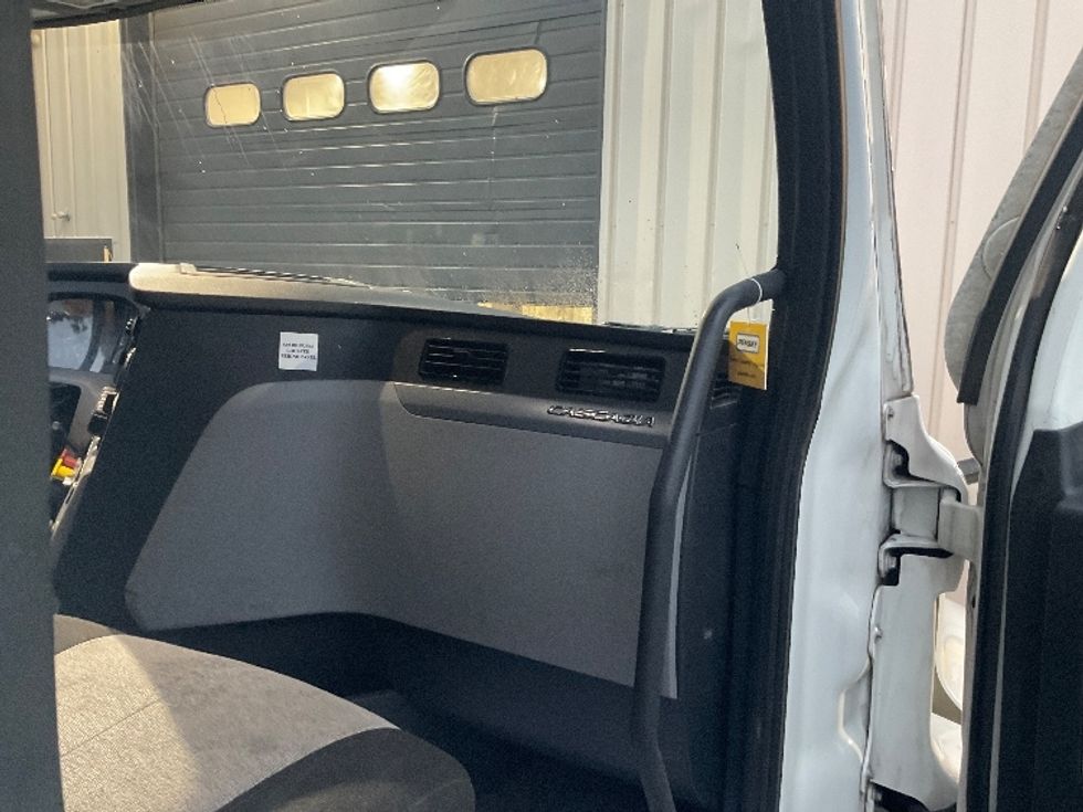 Sleeper Tractor-Heavy Duty Tractors-Freightliner-2021-T12642ST-New Castle-DE-644,826\n\t\tmiles-$ 47,000 - Image 14