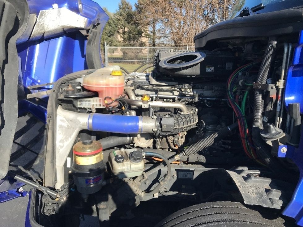 Sleeper Tractor-Heavy Duty Tractors-Freightliner-2021-T12662ST-Lancaster-PA-598,424\n\t\tmiles-$ 46,500 - Image 21