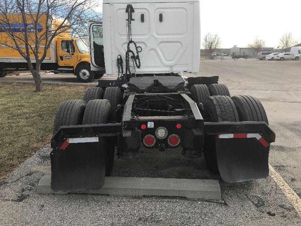 Sleeper Tractor-Heavy Duty Tractors-Freightliner-2021-T12662ST-Lincoln-NE-688,282\n\t\tmiles-$ 41,500 - Image 6