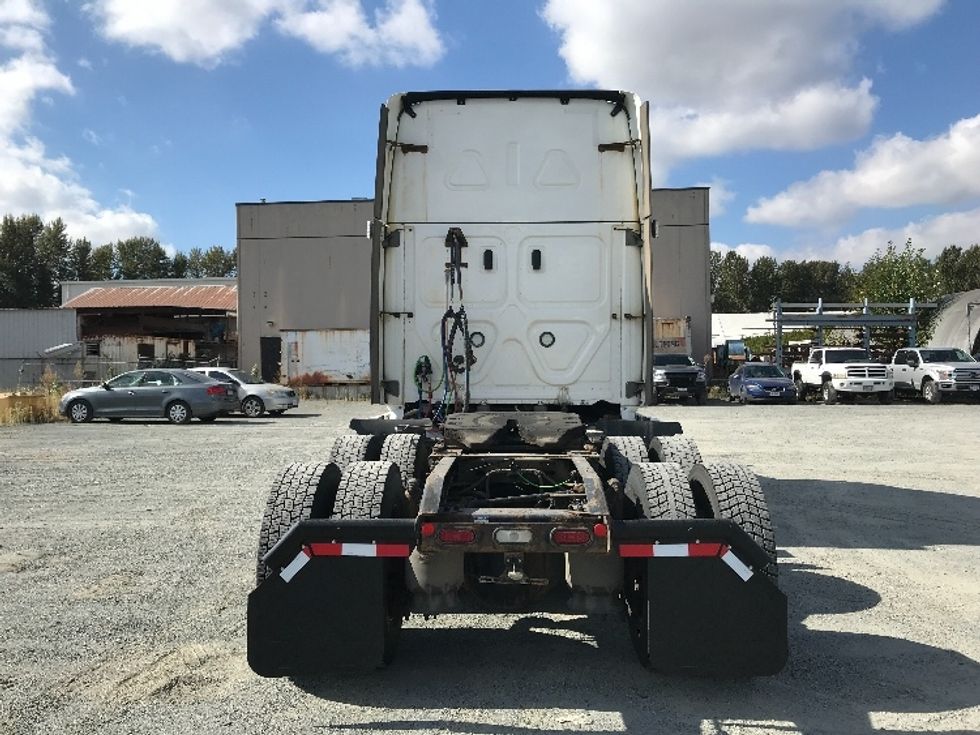 Sleeper Tractor-Heavy Duty Tractors-Freightliner-2021-T12664ST-Abbotsford-BC-626,695\n\t\tkm-$ 103,000 - Image 6