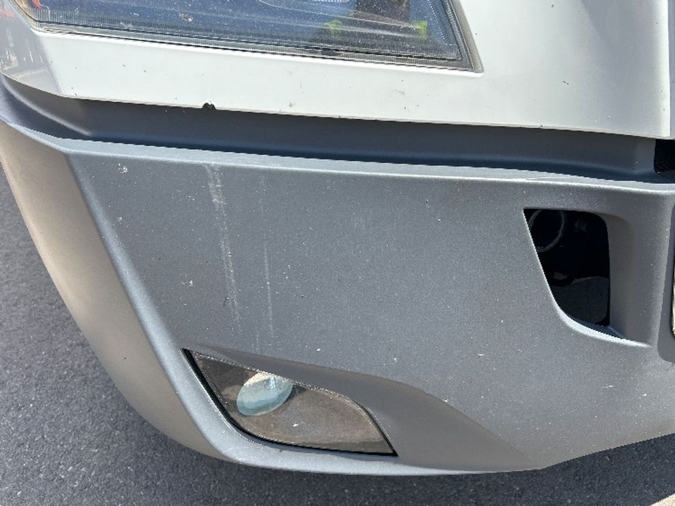 Sleeper Tractor-Heavy Duty Tractors-Freightliner-2021-T12664ST-Amarillo-TX-633,334\n\t\tmiles-$ 58,250 - Image 24