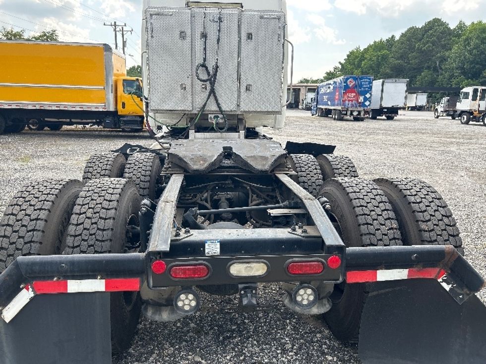Sleeper Tractor-Heavy Duty Tractors-Freightliner-2021-T12664ST-Anderson-SC-514,362\n\t\tmiles-$ 69,500 - Image 6