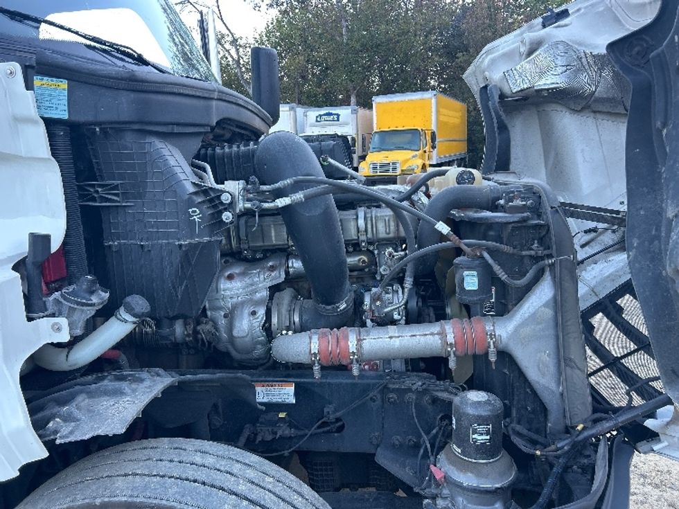 Sleeper Tractor-Heavy Duty Tractors-Freightliner-2021-T12664ST-Asheville-NC-572,980\n\t\tmiles-$ 57,500 - Image 20