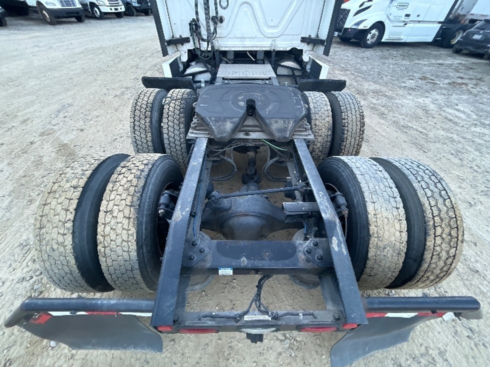 Sleeper Tractor-Heavy Duty Tractors-Freightliner-2021-T12664ST-Asheville-NC-572,980\n\t\tmiles-$ 57,500 - Image 6