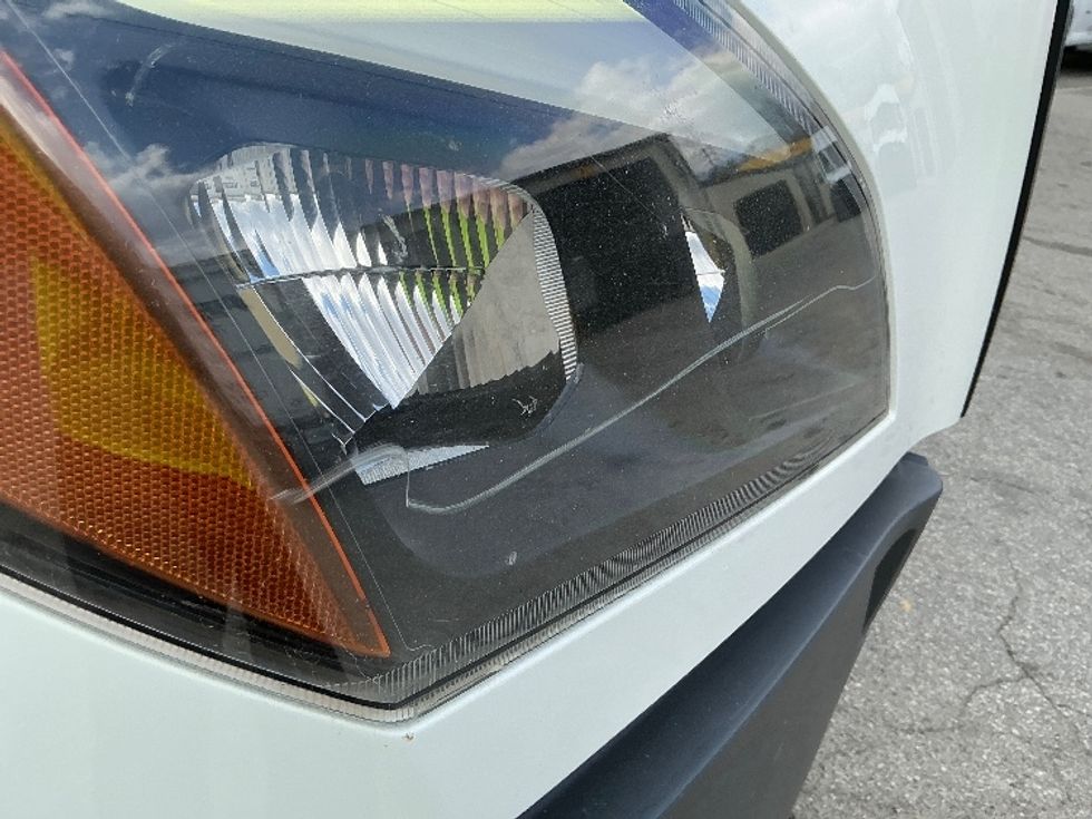 Sleeper Tractor-Heavy Duty Tractors-Freightliner-2021-T12664ST-Asheville-NC-701,621\n\t\tmiles-$ 37,250 - Image 24