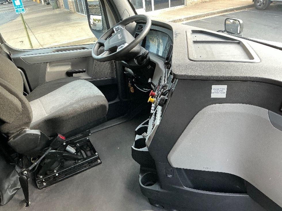 Sleeper Tractor-Heavy Duty Tractors-Freightliner-2021-T12664ST-Augusta-GA-592,314\n\t\tmiles-$ 56,750 - Image 15