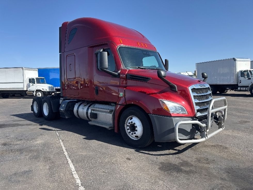 Sleeper Tractor-Heavy Duty Tractors-Freightliner-2021-T12664ST-Aurora-CO-458,981\n\t\tmiles-$ 75,500 - Image 1