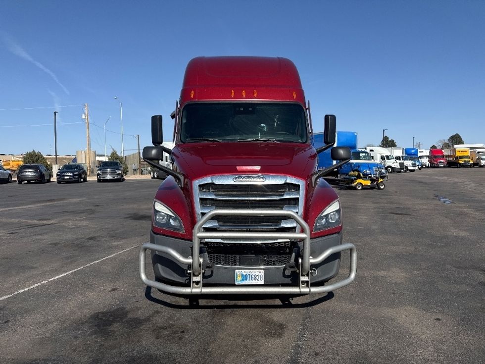 Sleeper Tractor-Heavy Duty Tractors-Freightliner-2021-T12664ST-Aurora-CO-458,981\n\t\tmiles-$ 75,500 - Image 2