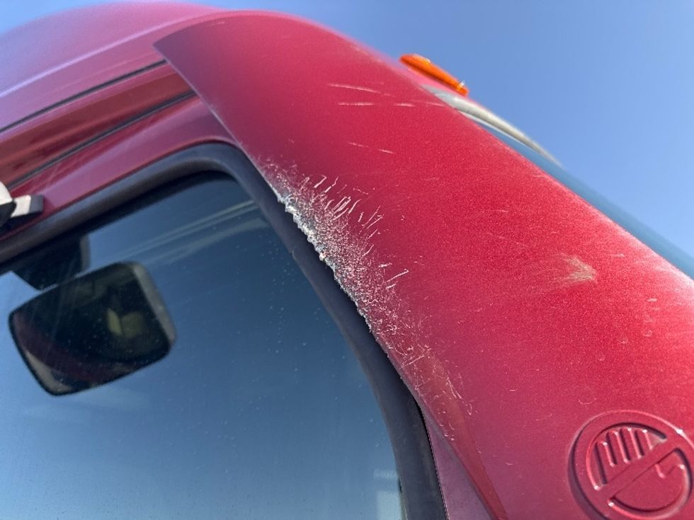 Sleeper Tractor-Heavy Duty Tractors-Freightliner-2021-T12664ST-Aurora-CO-458,981\n\t\tmiles-$ 75,500 - Image 24