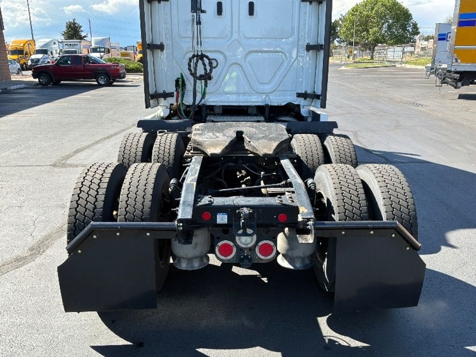 Sleeper Tractor-Heavy Duty Tractors-Freightliner-2021-T12664ST-Aurora-CO-488,964\n\t\tmiles-$ 75,500 - Image 6