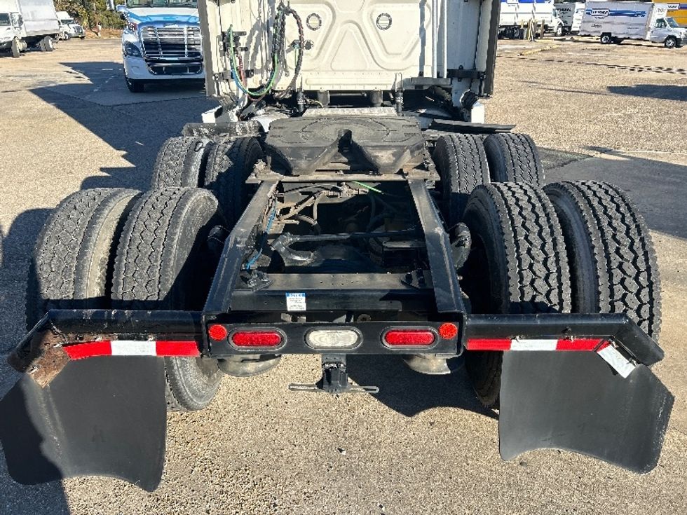 Sleeper Tractor-Heavy Duty Tractors-Freightliner-2021-T12664ST-Belden-MS-559,004\n\t\tmiles-$ 68,750 - Image 6