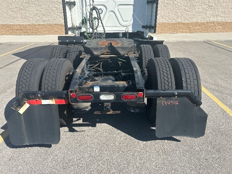 Sleeper Tractor-Heavy Duty Tractors-Freightliner-2021-T12664ST-Byron Center-MI-510,428\n\t\tmiles-$ 62,000 - Image 6