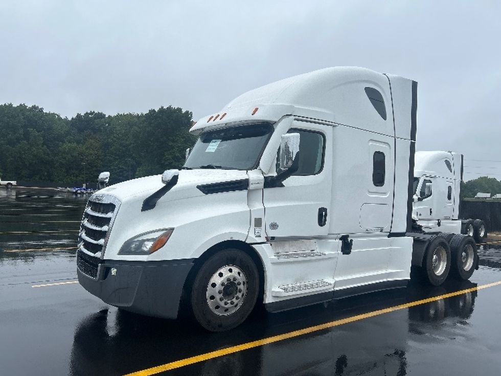 Sleeper Tractor-Heavy Duty Tractors-Freightliner-2021-T12664ST-Byron Center-MI-641,701\n\t\tmiles-$ 58,500 - Image 3
