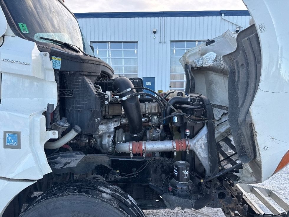 Sleeper Tractor-Heavy Duty Tractors-Freightliner-2021-T12664ST-Calgary-AB-795,011\n\t\tkm-$ 25,000 - Image 20