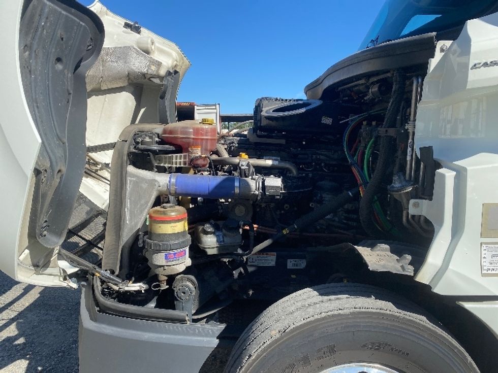 Sleeper Tractor-Heavy Duty Tractors-Freightliner-2021-T12664ST-Charlotte-NC-349,573\n\t\tmiles-$ 79,500 - Image 21