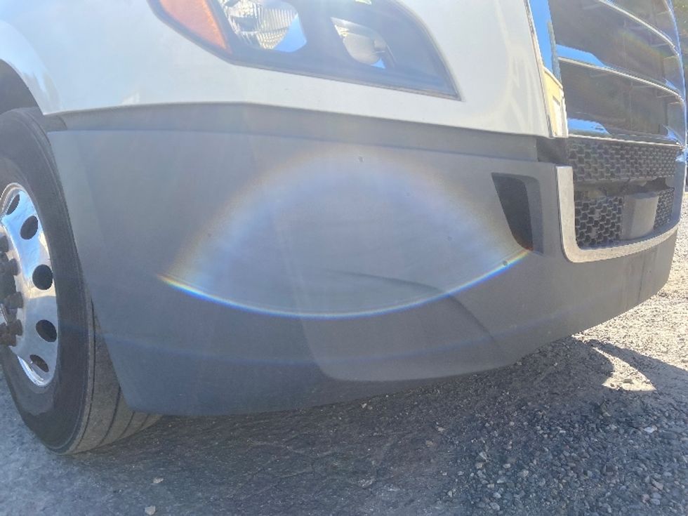 Sleeper Tractor-Heavy Duty Tractors-Freightliner-2021-T12664ST-Charlotte-NC-349,573\n\t\tmiles-$ 79,500 - Image 25