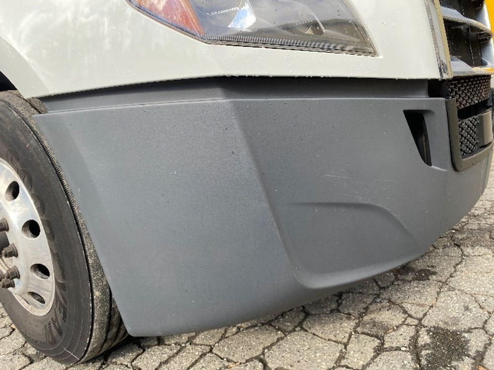 Sleeper Tractor-Heavy Duty Tractors-Freightliner-2021-T12664ST-Charlotte-NC-500,749\n\t\tmiles-$ 62,500 - Image 25