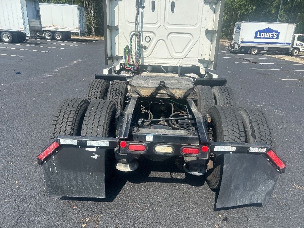 Sleeper Tractor-Heavy Duty Tractors-Freightliner-2021-T12664ST-Chicago (Chicago Ridge)-IL-497,548\n\t\tmiles-$ 73,500 - Image 6