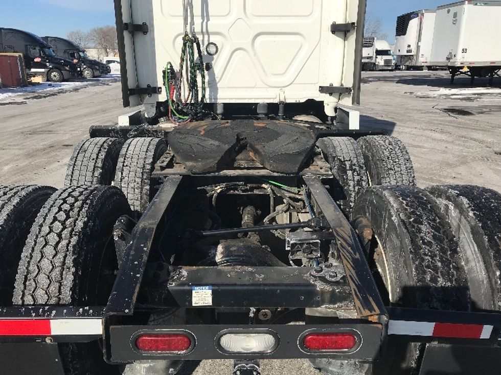 Sleeper Tractor-Heavy Duty Tractors-Freightliner-2021-T12664ST-Chicago (Chicago Ridge)-IL-524,034\n\t\tmiles-$ 65,250 - Image 6