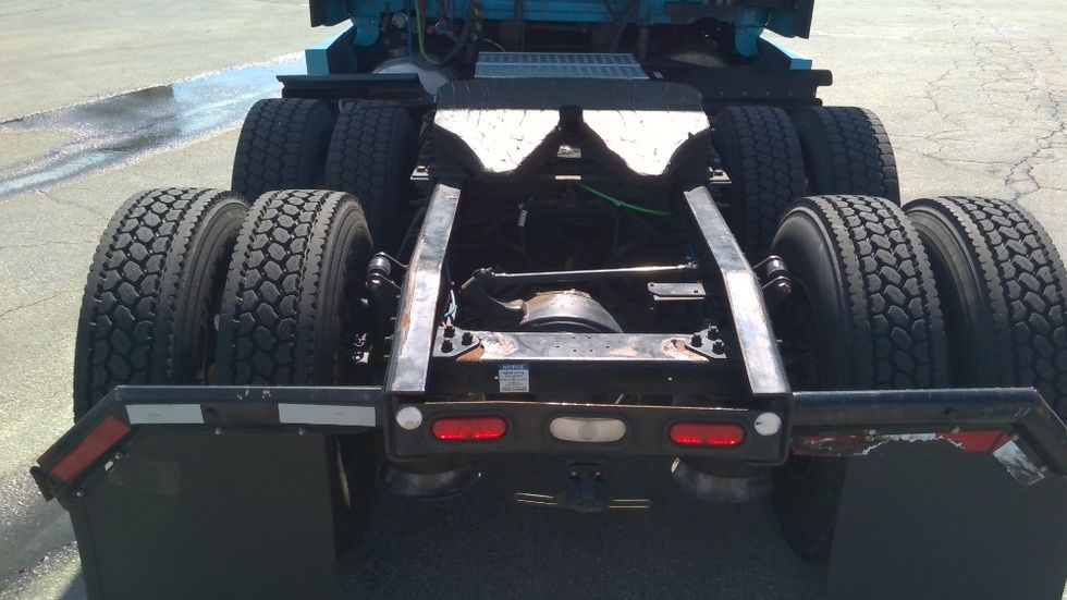 Sleeper Tractor-Heavy Duty Tractors-Freightliner-2021-T12664ST-Columbia-TN-582,089\n\t\tmiles-$ 57,750 - Image 6