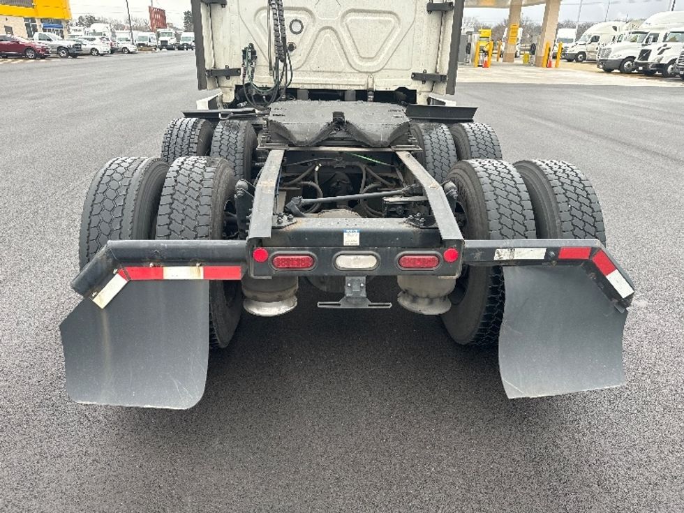 Sleeper Tractor-Heavy Duty Tractors-Freightliner-2021-T12664ST-East Chicago-IN-619,433\n\t\tmiles-$ 52,000 - Image 6