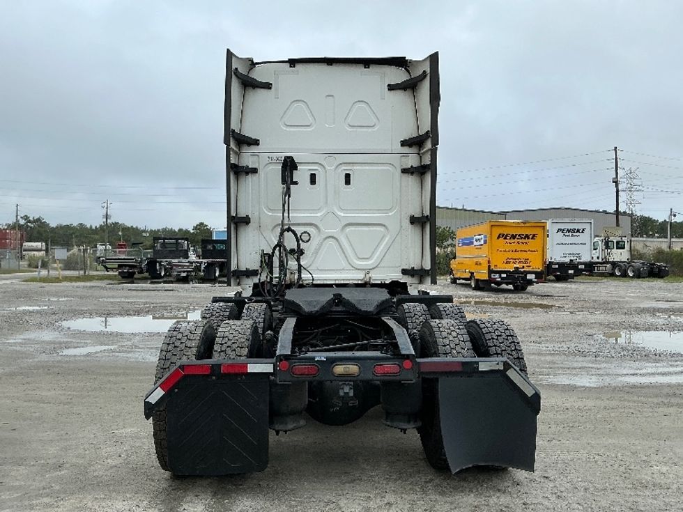 Sleeper Tractor-Heavy Duty Tractors-Freightliner-2021-T12664ST-Garden City-GA-604,560\n\t\tmiles-$ 55,750 - Image 6