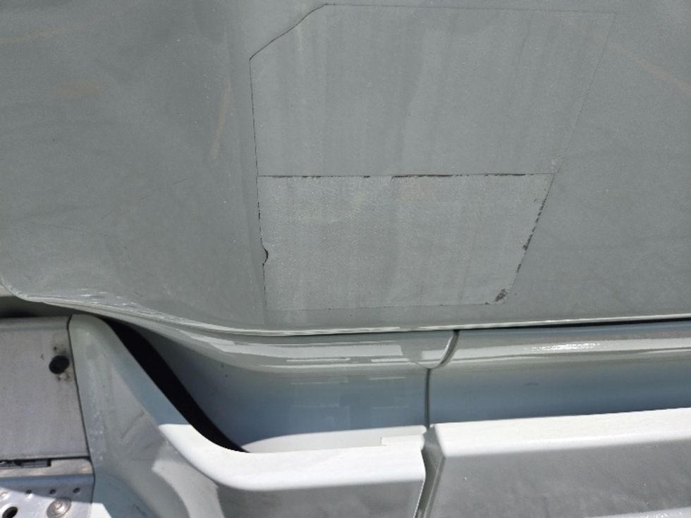 Sleeper Tractor-Heavy Duty Tractors-Freightliner-2021-T12664ST-Greensboro-NC-285,470\n\t\tmiles-$ 83,000 - Image 26