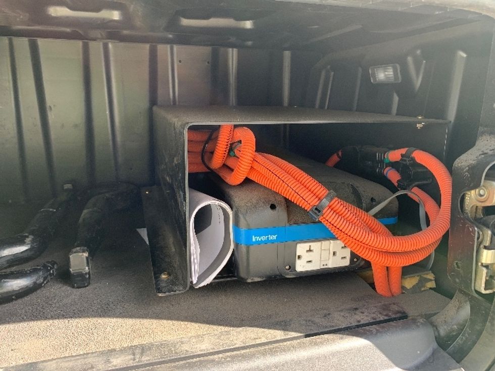 Sleeper Tractor-Heavy Duty Tractors-Freightliner-2021-T12664ST-Greensboro-NC-356,241\n\t\tmiles-$ 79,000 - Image 22