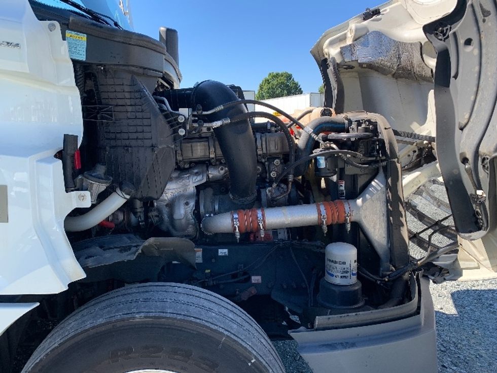 Sleeper Tractor-Heavy Duty Tractors-Freightliner-2021-T12664ST-Greensboro-NC-357,831\n\t\tmiles-$ 79,000 - Image 20