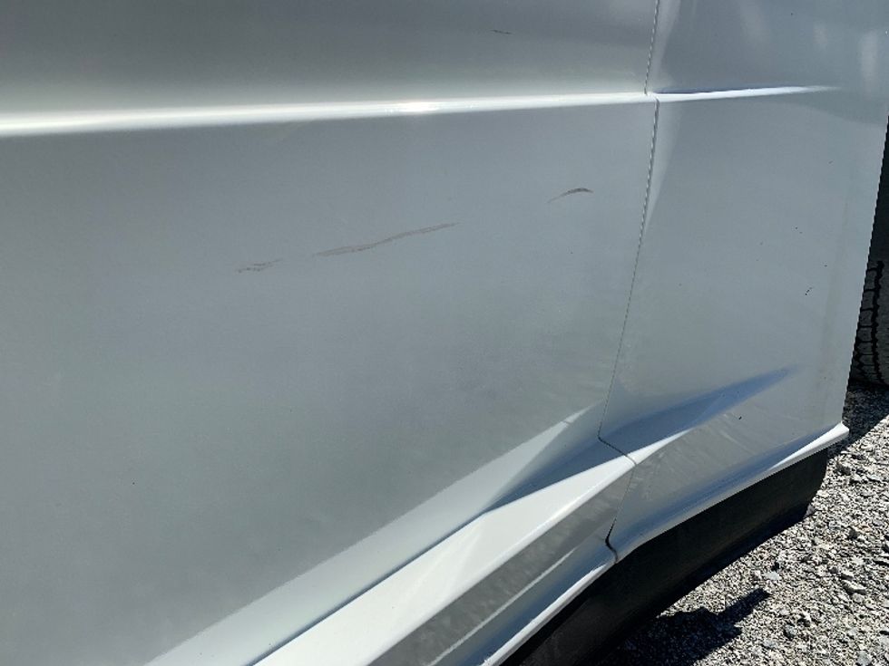 Sleeper Tractor-Heavy Duty Tractors-Freightliner-2021-T12664ST-Greensboro-NC-357,831\n\t\tmiles-$ 79,000 - Image 25