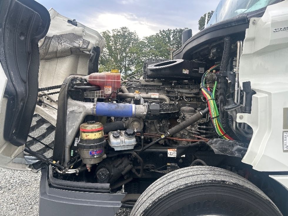 Sleeper Tractor-Heavy Duty Tractors-Freightliner-2021-T12664ST-Greensboro-NC-367,178\n\t\tmiles-$ 77,250 - Image 21