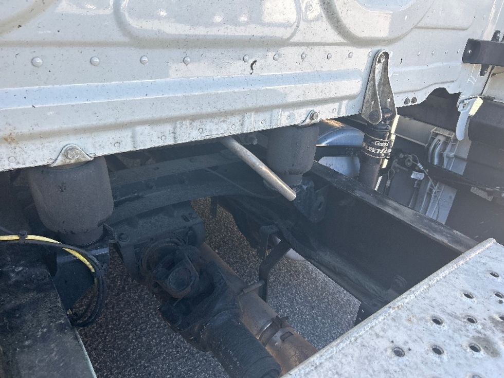 Sleeper Tractor-Heavy Duty Tractors-Freightliner-2021-T12664ST-Greensboro-NC-429,641\n\t\tmiles-$ 78,750 - Image 22