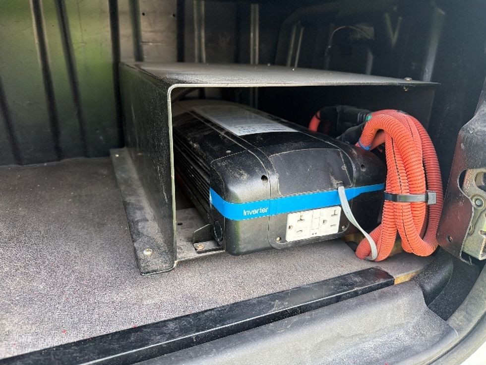 Sleeper Tractor-Heavy Duty Tractors-Freightliner-2021-T12664ST-Greensboro-NC-447,414\n\t\tmiles-$ 66,500 - Image 22