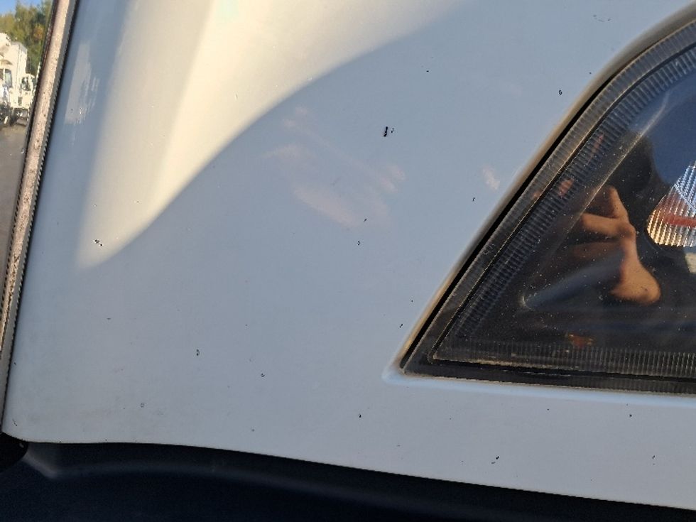 Sleeper Tractor-Heavy Duty Tractors-Freightliner-2021-T12664ST-Greensboro-NC-472,492\n\t\tmiles-$ 73,500 - Image 22