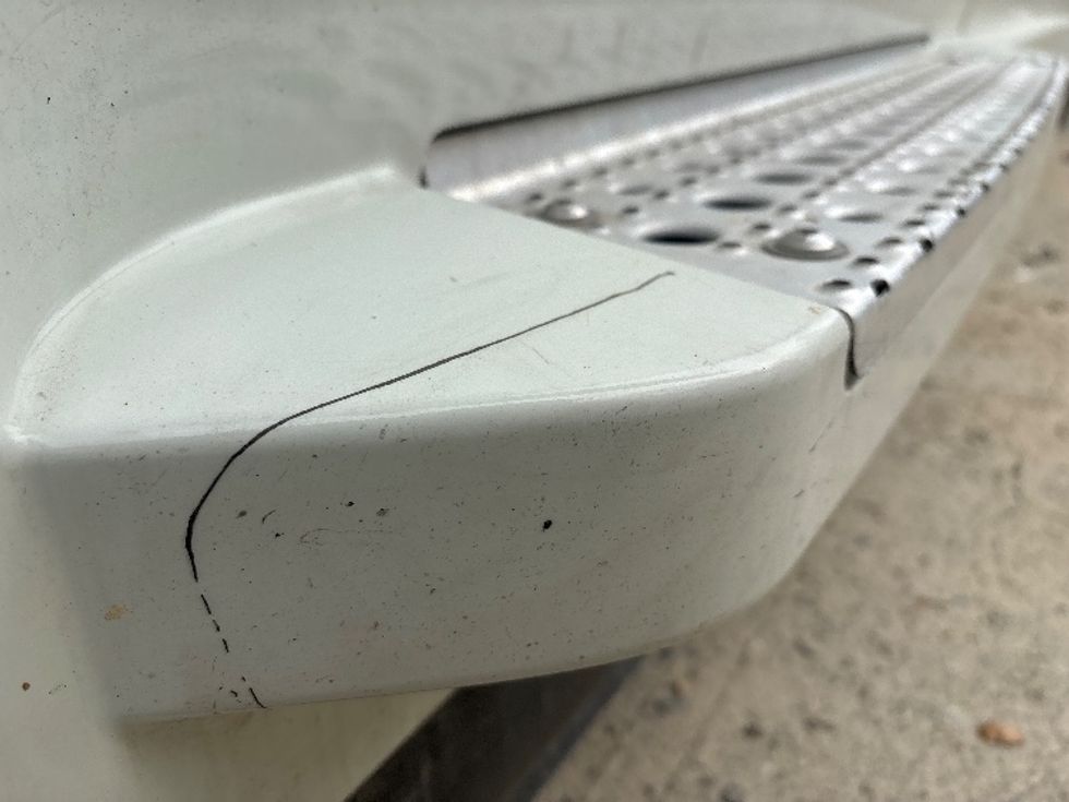 Sleeper Tractor-Heavy Duty Tractors-Freightliner-2021-T12664ST-Greensboro-NC-474,298\n\t\tmiles-$ 67,750 - Image 24