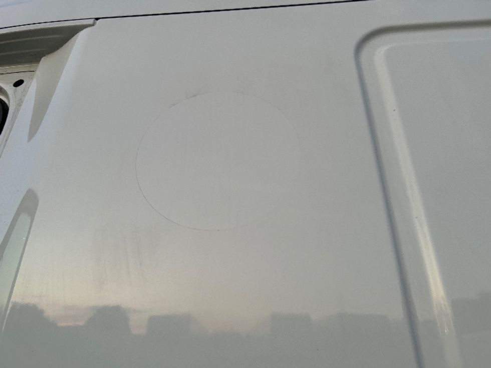 Sleeper Tractor-Heavy Duty Tractors-Freightliner-2021-T12664ST-Greensboro-NC-527,876\n\t\tmiles-$ 69,500 - Image 24