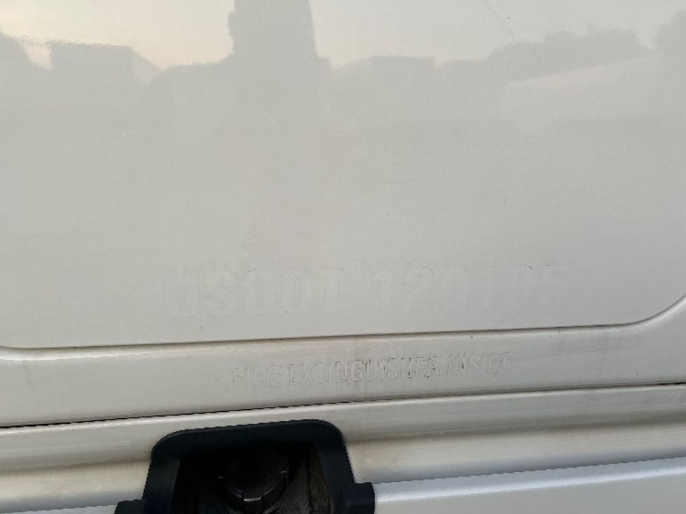 Sleeper Tractor-Heavy Duty Tractors-Freightliner-2021-T12664ST-Greensboro-NC-527,876\n\t\tmiles-$ 69,500 - Image 26