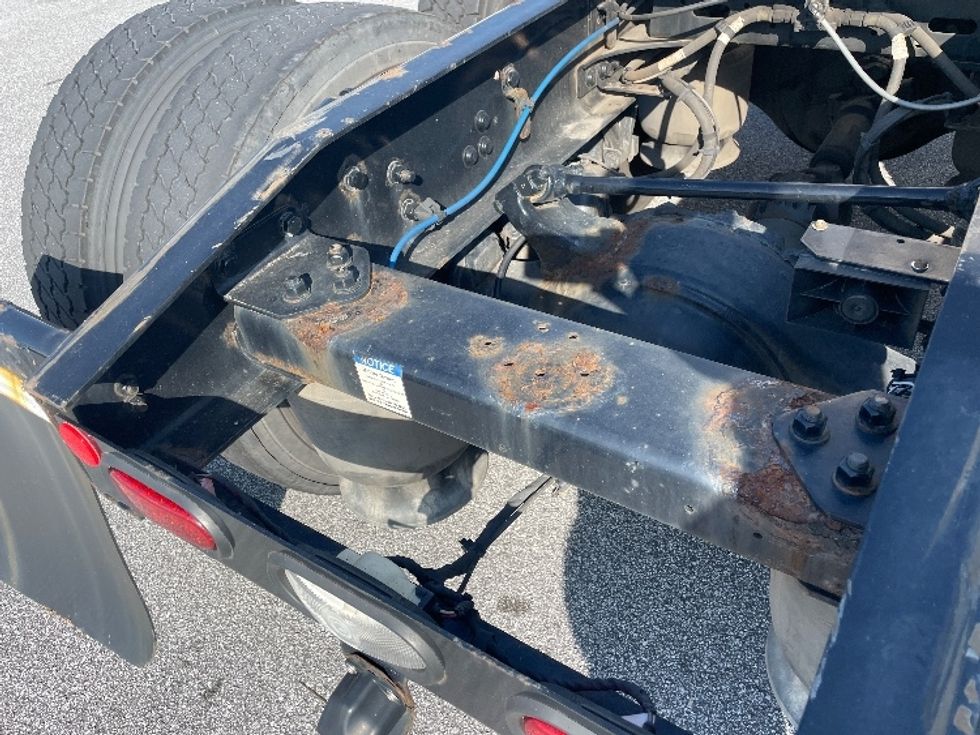 Sleeper Tractor-Heavy Duty Tractors-Freightliner-2021-T12664ST-Greenville-SC-442,903\n\t\tmiles-$ 71,750 - Image 25