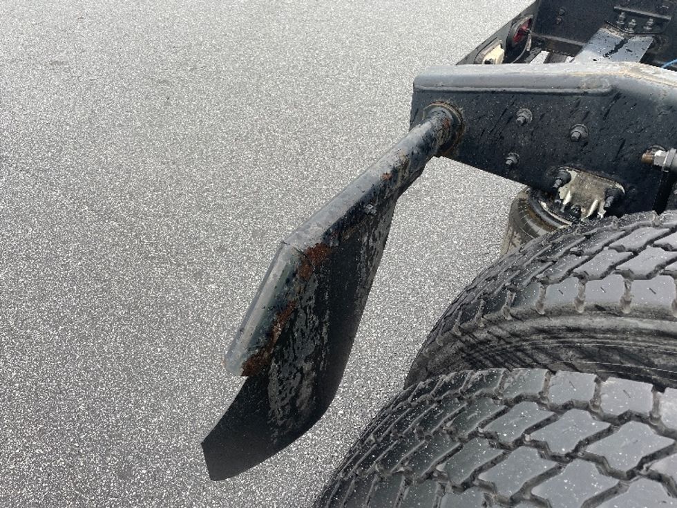 Sleeper Tractor-Heavy Duty Tractors-Freightliner-2021-T12664ST-Greenville-SC-485,597\n\t\tmiles-$ 66,750 - Image 23