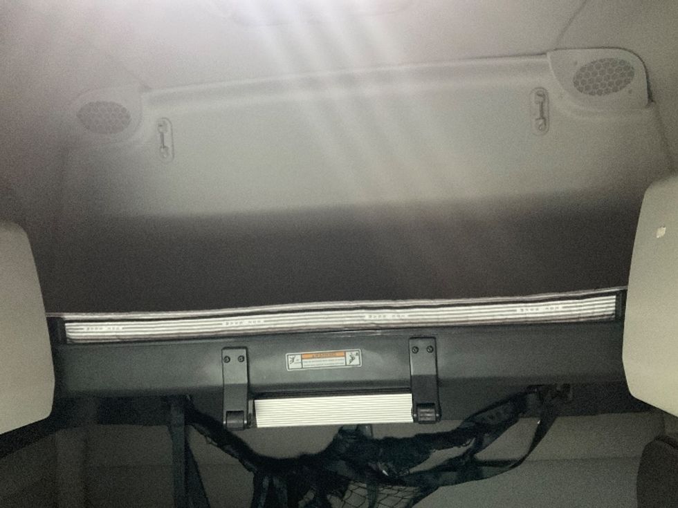 Sleeper Tractor-Heavy Duty Tractors-Freightliner-2021-T12664ST-Indian Trail-NC-517,172\n\t\tmiles-$ 62,500 - Image 22