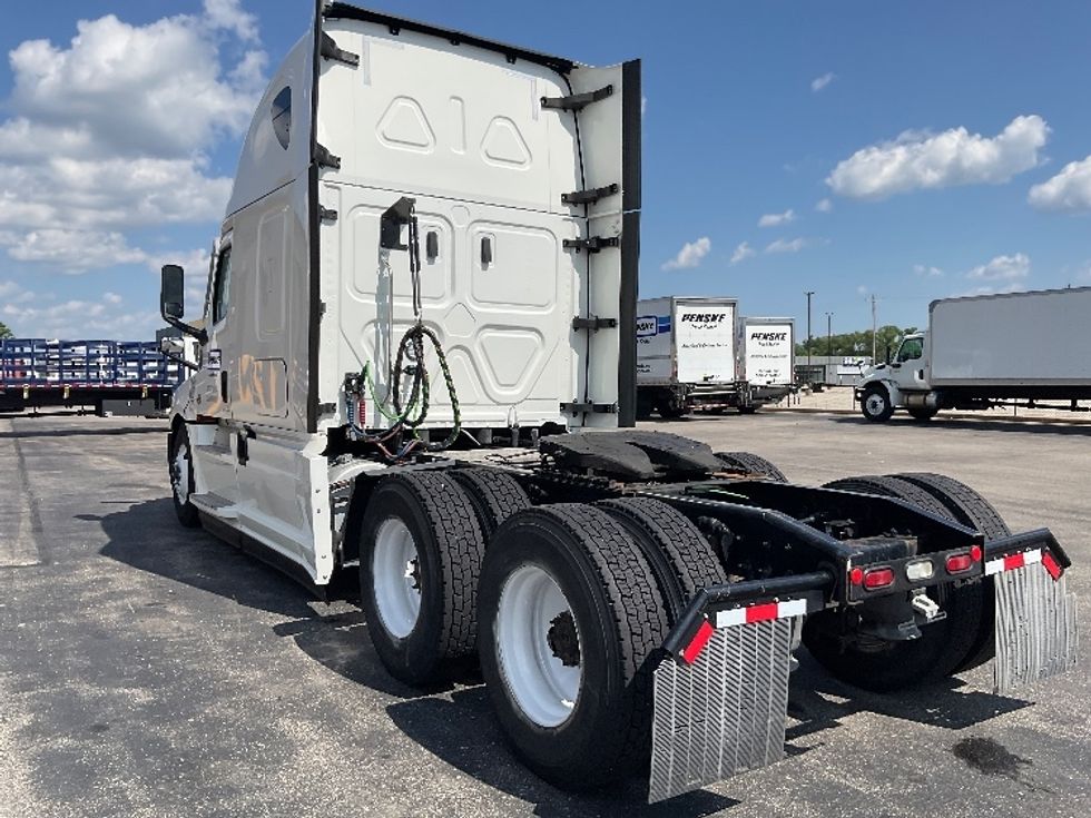 Sleeper Tractor-Heavy Duty Tractors-Freightliner-2021-T12664ST-Indianapolis-IN-542,925\n\t\tmiles-$ 58,500 - Image 22