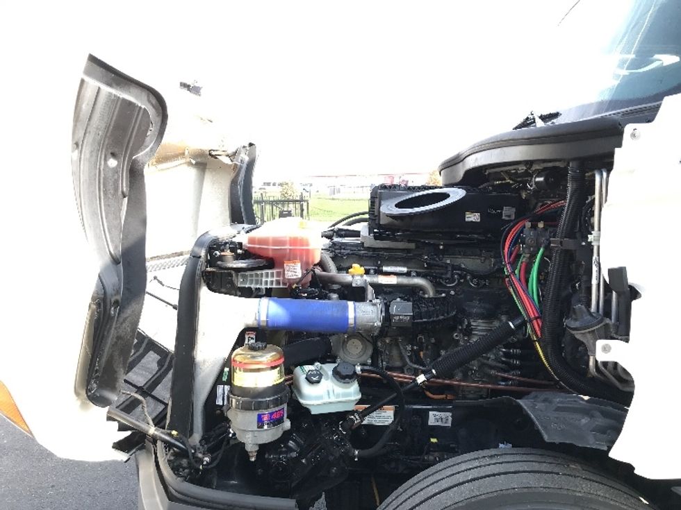 Sleeper Tractor-Heavy Duty Tractors-Freightliner-2021-T12664ST-Kansas City-MO-462,658\n\t\tmiles-$ 74,250 - Image 21