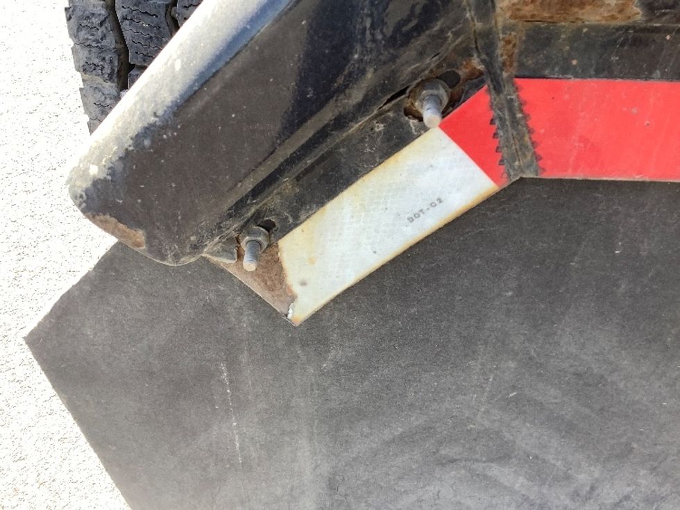 Sleeper Tractor-Heavy Duty Tractors-Freightliner-2021-T12664ST-Lacey-WA-439,108\n\t\tmiles-$ 74,500 - Image 24