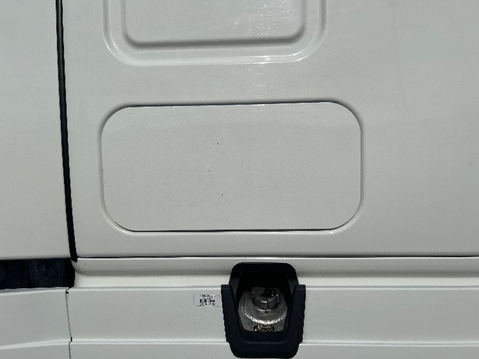 Sleeper Tractor-Heavy Duty Tractors-Freightliner-2021-T12664ST-Las Vegas-NV-539,534\n\t\tmiles-$ 66,000 - Image 26