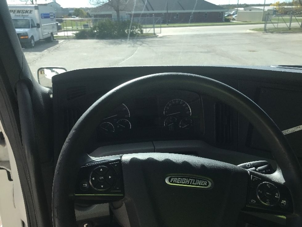 Sleeper Tractor-Heavy Duty Tractors-Freightliner-2021-T12664ST-Lincoln-NE-529,818\n\t\tmiles-$ 59,750 - Image 11