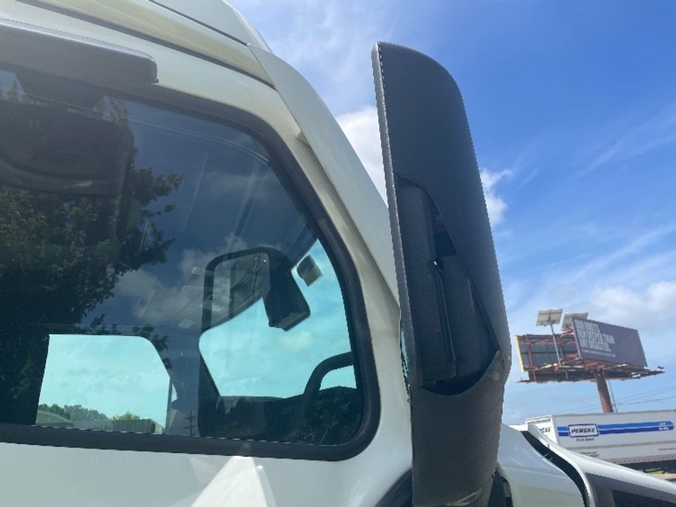 Sleeper Tractor-Heavy Duty Tractors-Freightliner-2021-T12664ST-Lowell-AR-485,488\n\t\tmiles-$ 79,000 - Image 26