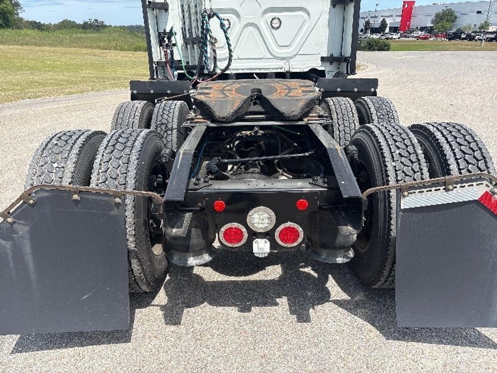 Sleeper Tractor-Heavy Duty Tractors-Freightliner-2021-T12664ST-Meridian-MS-413,502\n\t\tmiles-$ 77,500 - Image 6
